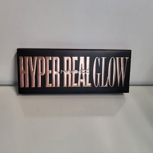 M∙A∙C Cosmetics Hyper Real Glow Palette Flash + Awe